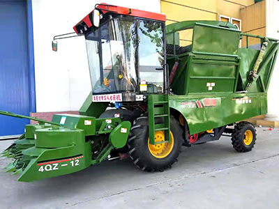 玉米青儲(chǔ)機(jī)